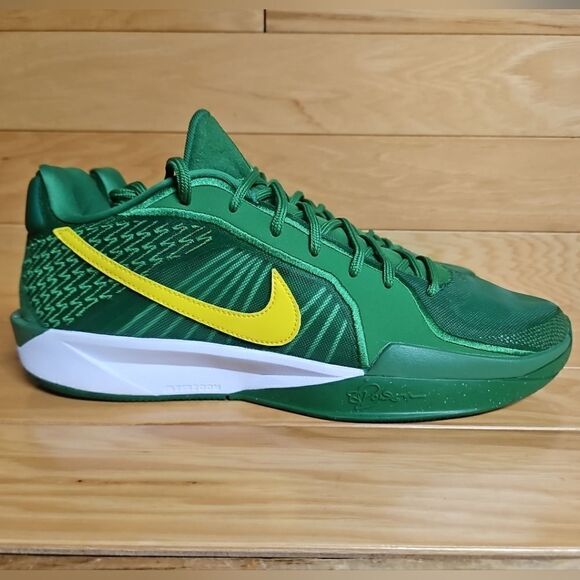 Nike Sabrina 2 Oregon Ducks Apple Green Yellow Strike Basketball Shoe HQ4344-300 - Picture 1 of 11